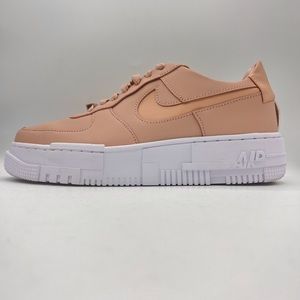 New Nike womens af1 pixel white/ Particle pink SZ 8
